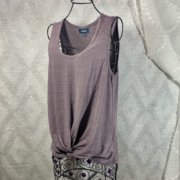 Modcloth striped scoop neck front knot tank top size M - Picture 4 of 7